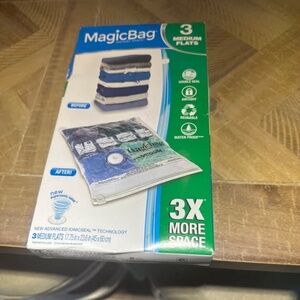 brand new box of Magic Bag medium space savers